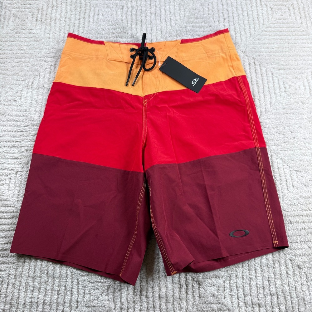 Oakley Board Shorts Men's 30 Orange Red Ozaki Block 21 Swim Trunks NWT Surf